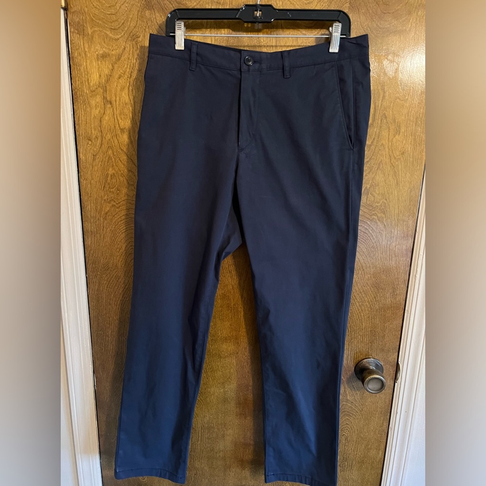 Theroy Men’s Navy 32x29 Slim Cotton Stretch  flat Front Pants